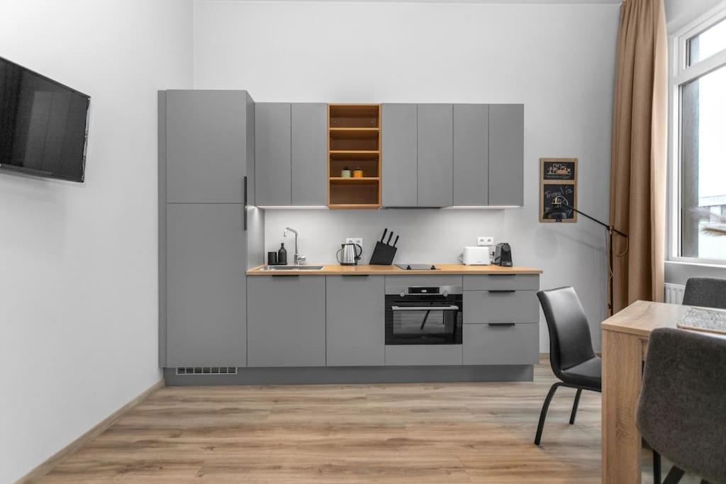 Charming Studio Apartment Рейкьявик Экстерьер фото