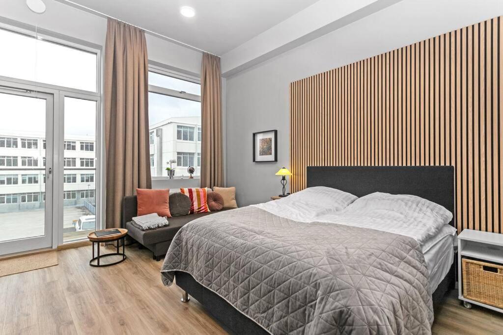 Charming Studio Apartment Рейкьявик Экстерьер фото